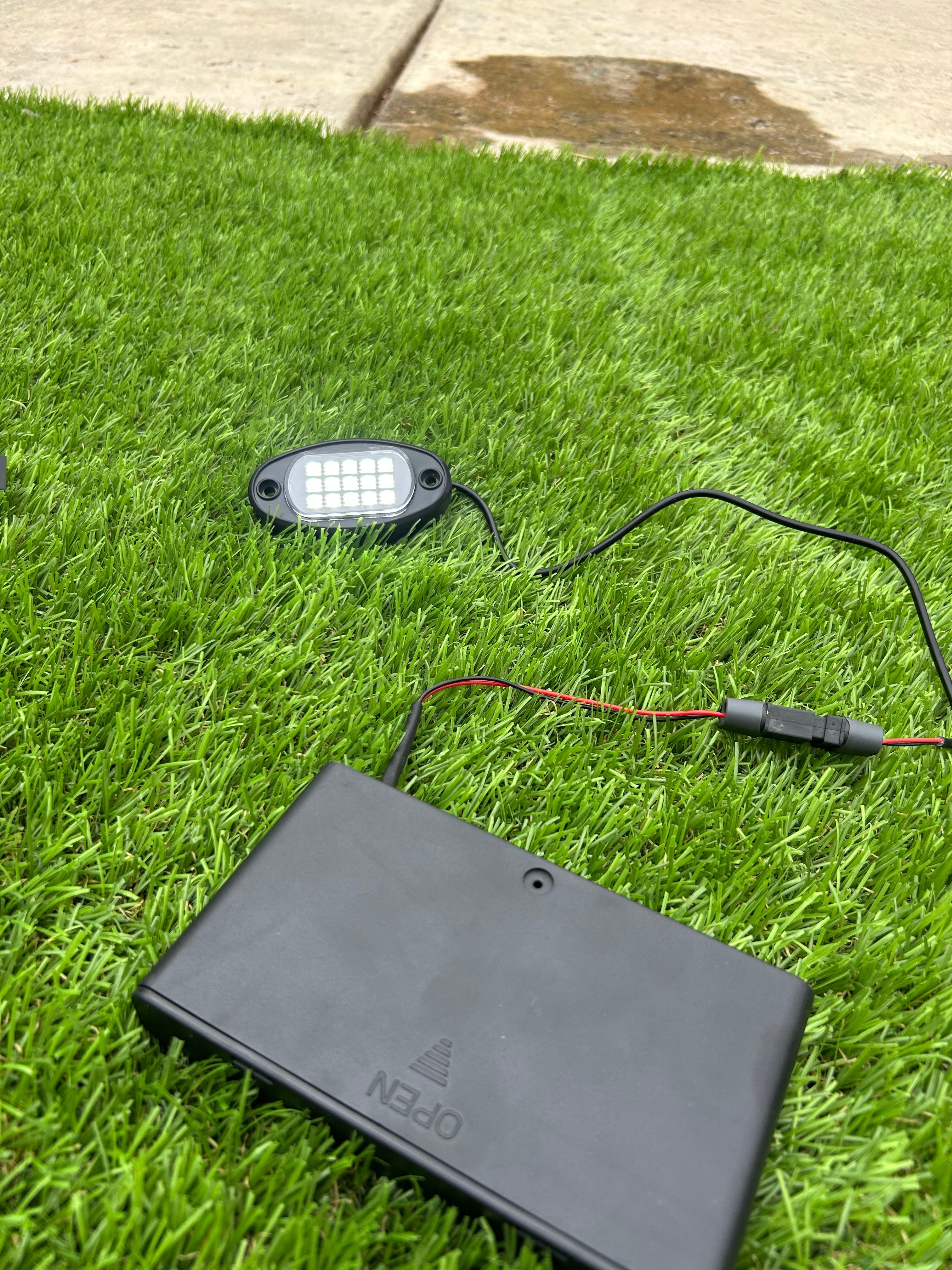 Budget battery rock light v2