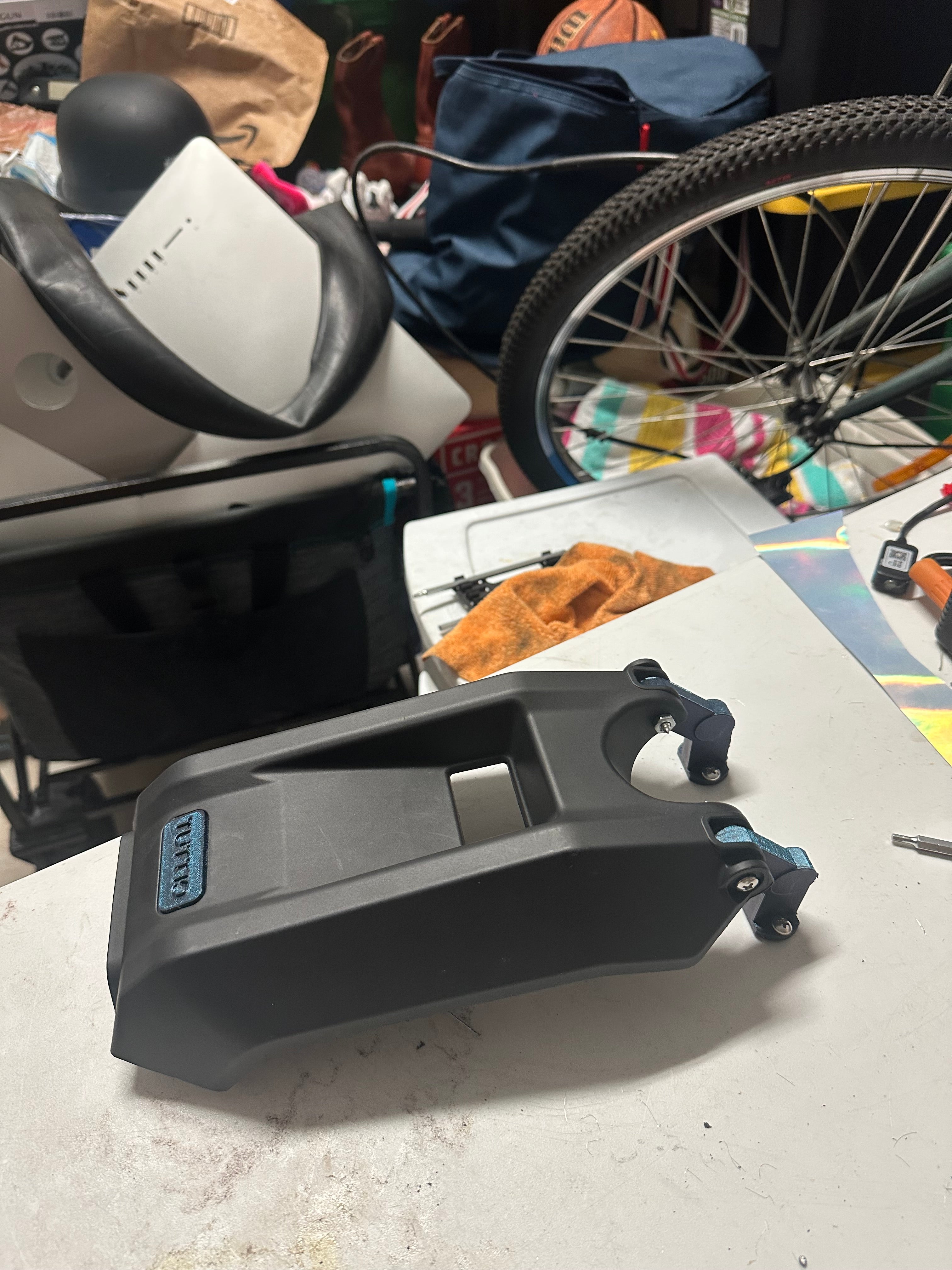 Surron battery lid mounts