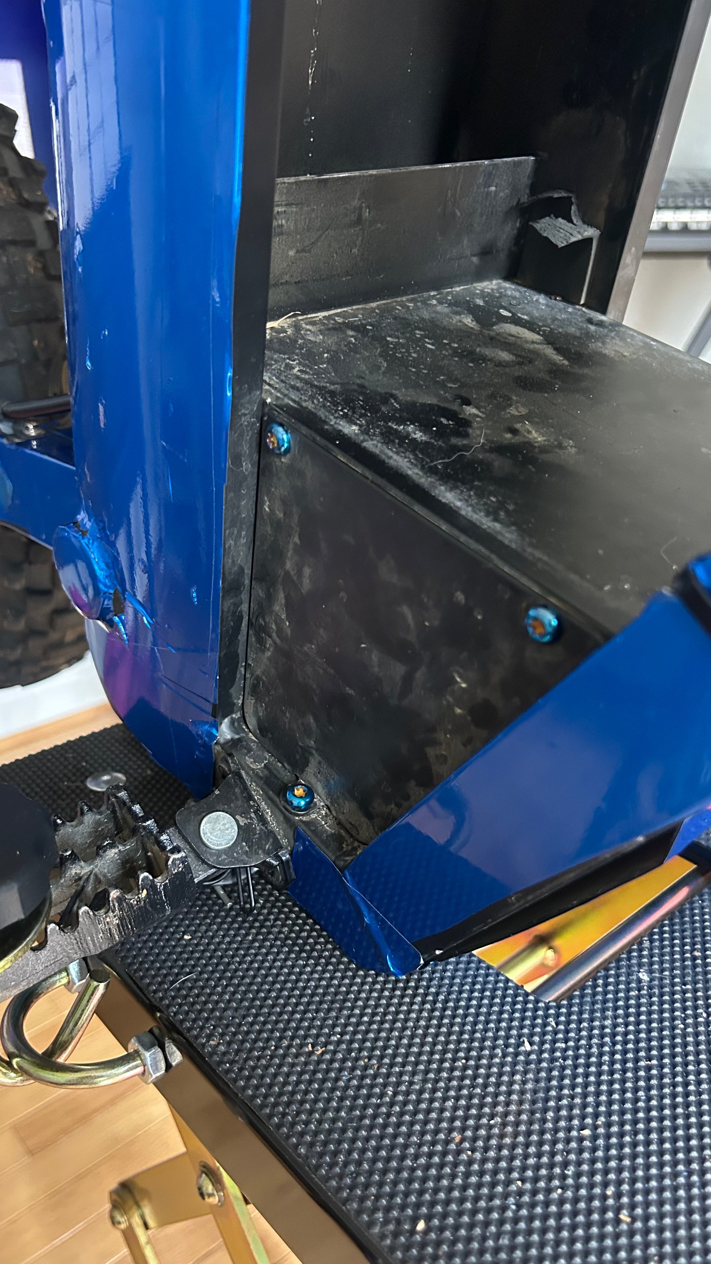 Tuttio full titanium bolt kit